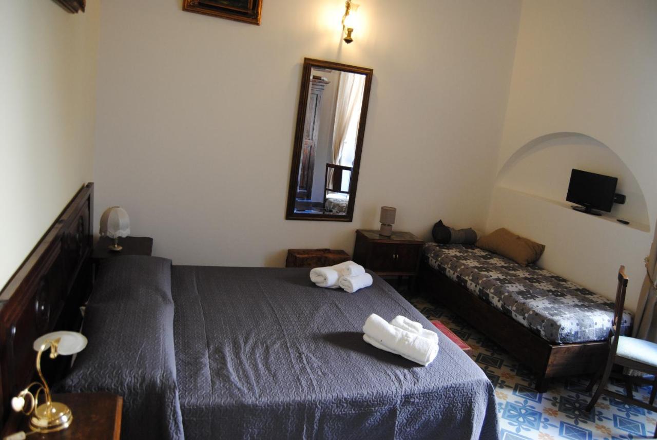 B & B Palazzo Maestro & Corte Maestro Rooms Gallipoli Zimmer foto