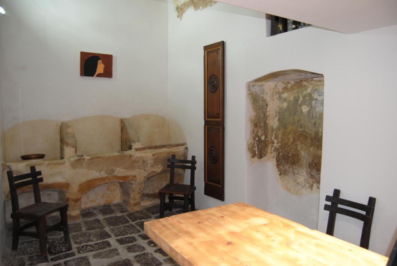 B & B Palazzo Maestro & Corte Maestro Rooms Gallipoli Exterior foto