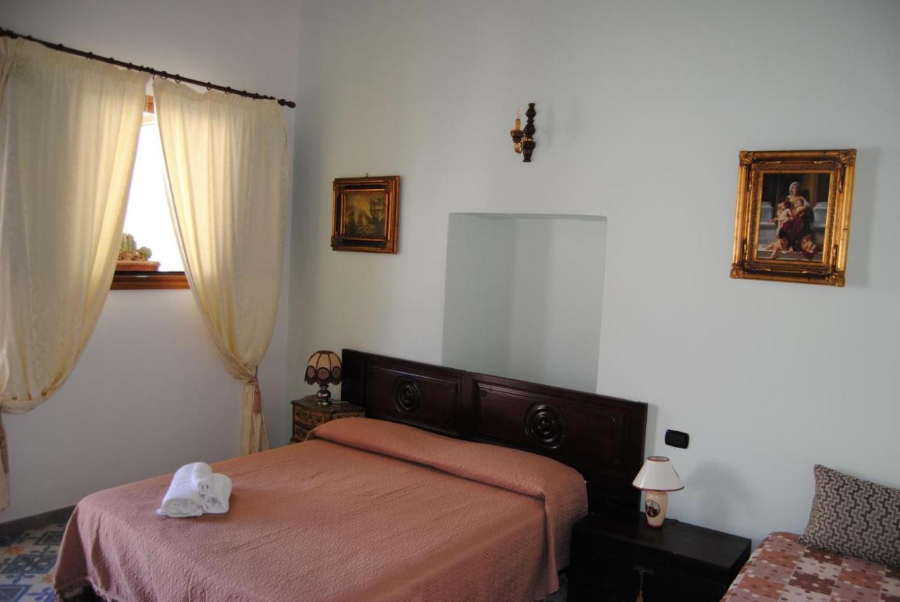 B & B Palazzo Maestro & Corte Maestro Rooms Gallipoli Exterior foto